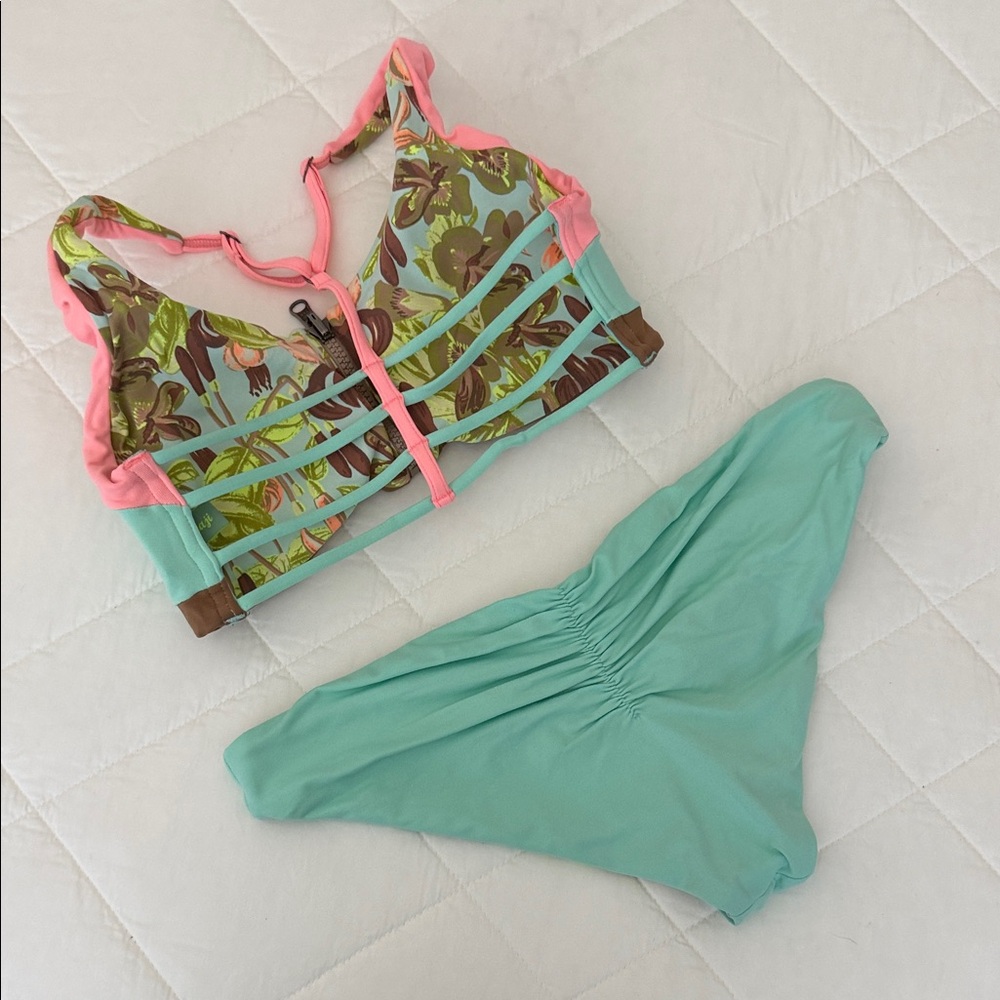 Maaji Adjustable Reversible Bikini Set - Picture 2 of 7